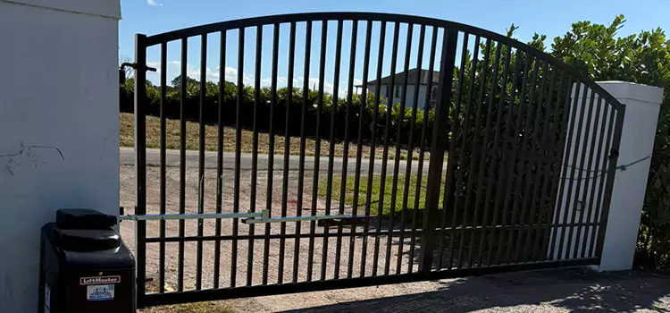 Driveway Fence Repair Madisonville